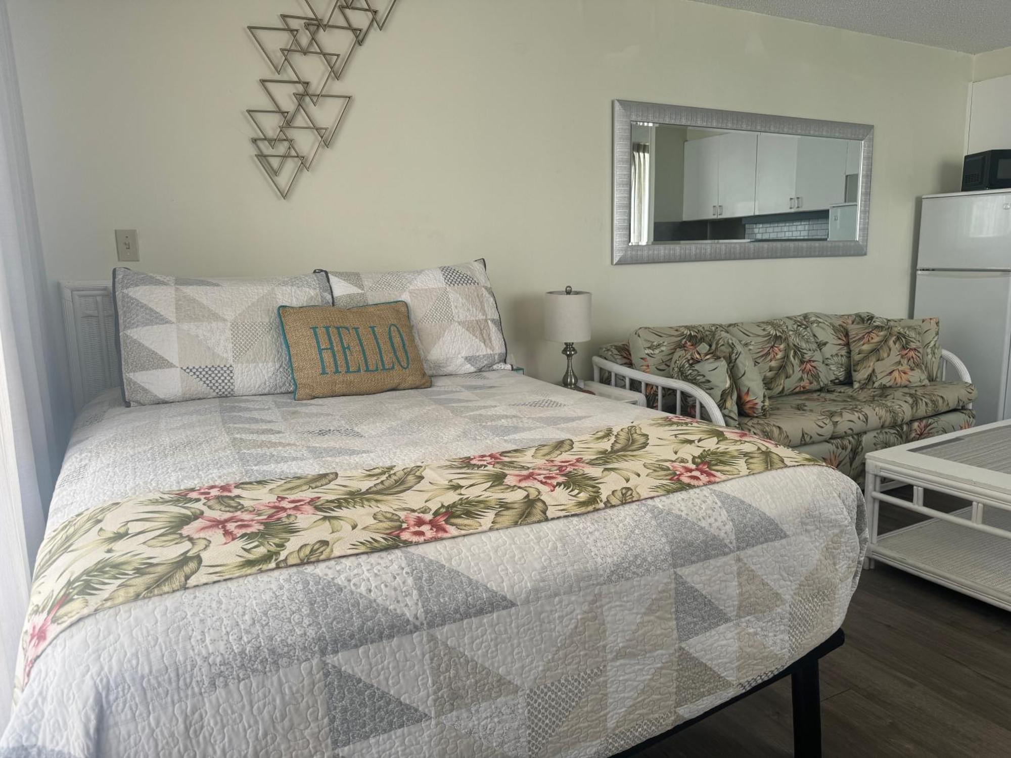 Tropical Studios At Marine Surf Waikiki - Free Parking - Best Location - Full Kitchen - Swimming Pool Honolulu Eksteriør bilde