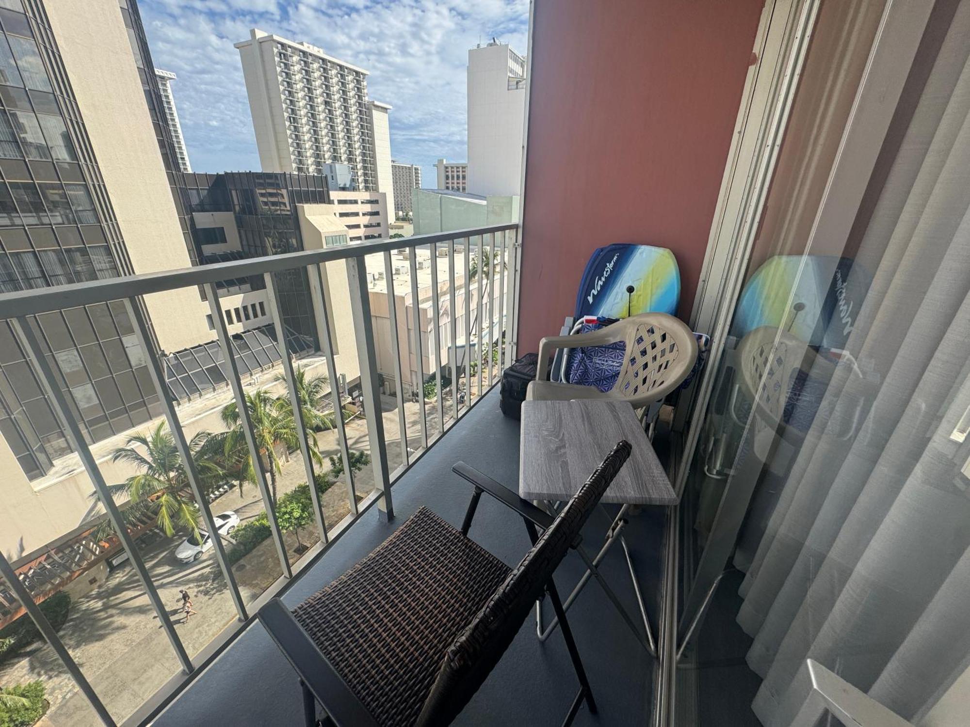 Tropical Studios At Marine Surf Waikiki - Free Parking - Best Location - Full Kitchen - Swimming Pool Honolulu Eksteriør bilde