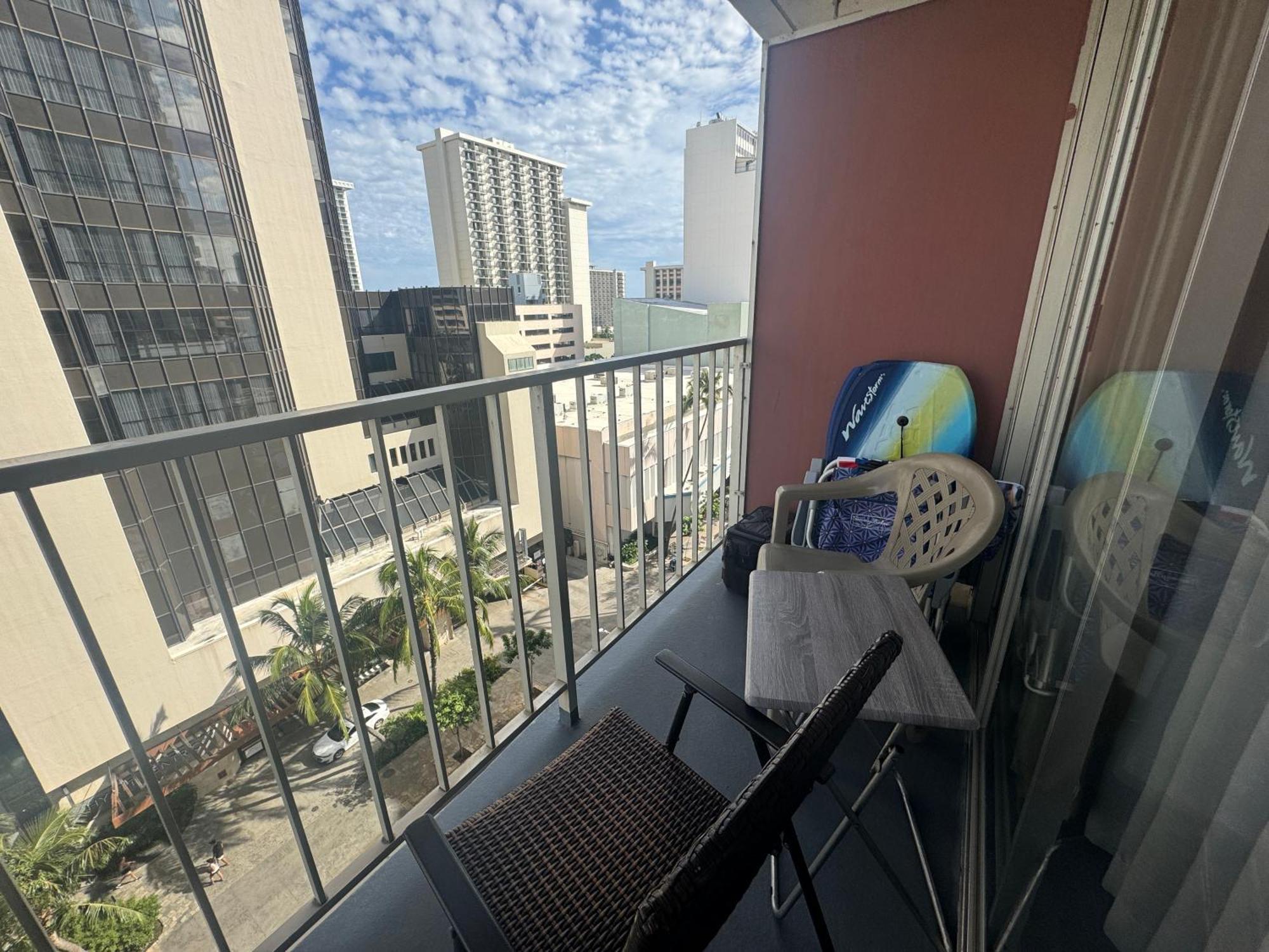 Tropical Studios At Marine Surf Waikiki - Free Parking - Best Location - Full Kitchen - Swimming Pool Honolulu Eksteriør bilde