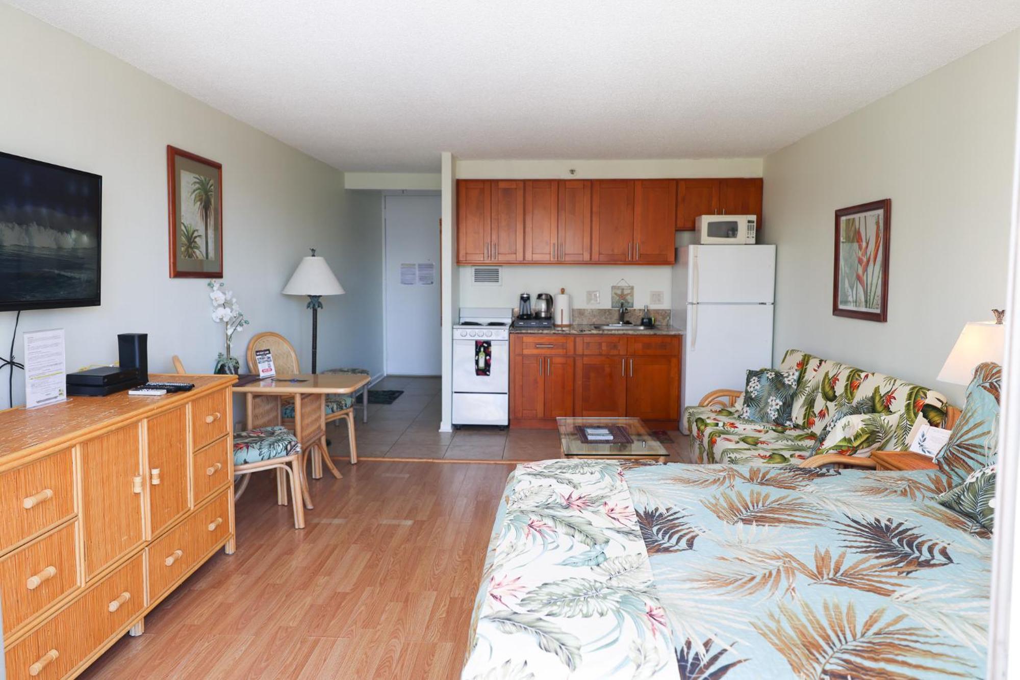 Tropical Studios At Marine Surf Waikiki - Free Parking - Best Location - Full Kitchen - Swimming Pool Honolulu Eksteriør bilde