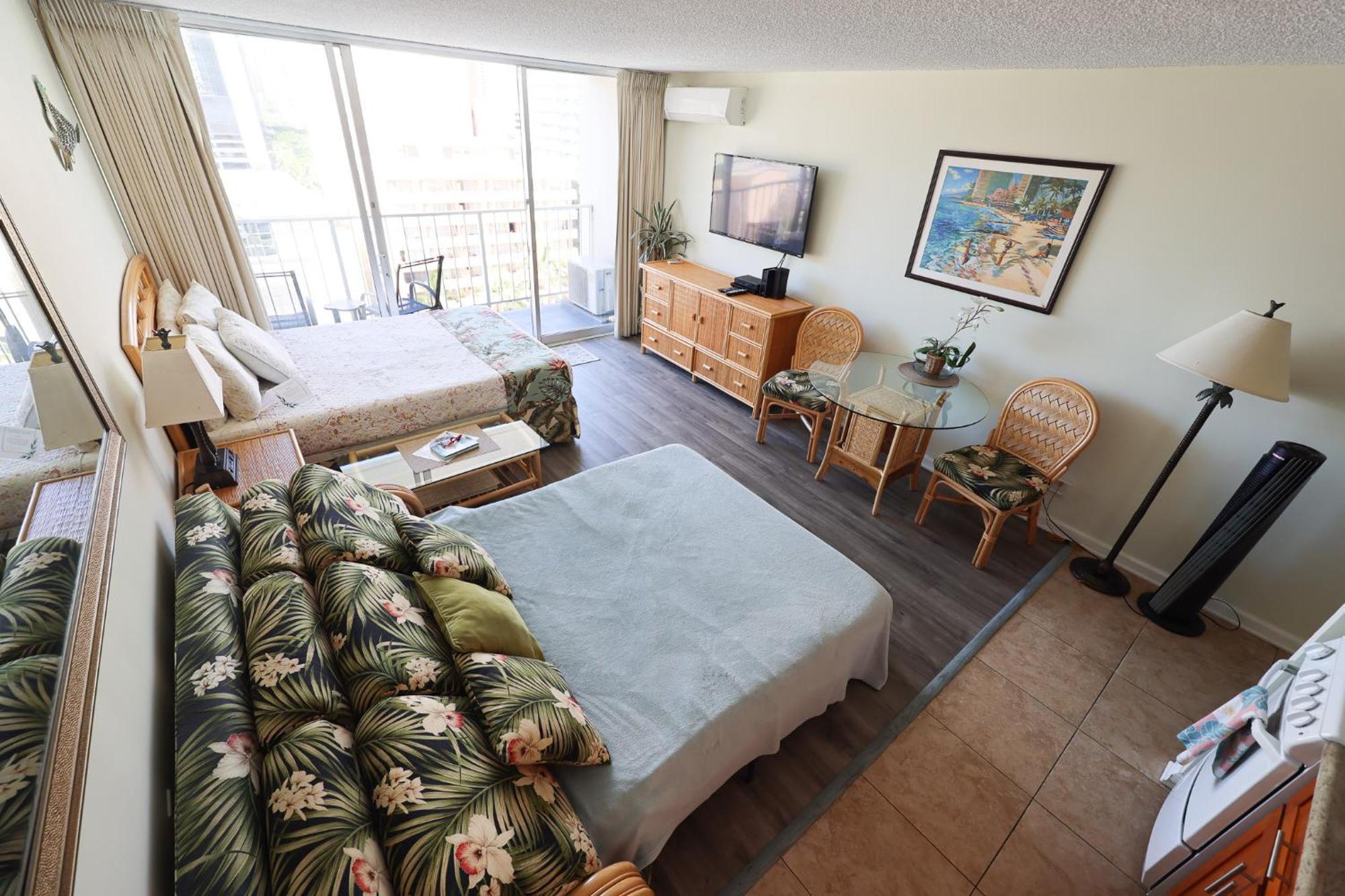 Tropical Studios At Marine Surf Waikiki - Free Parking - Best Location - Full Kitchen - Swimming Pool Honolulu Eksteriør bilde